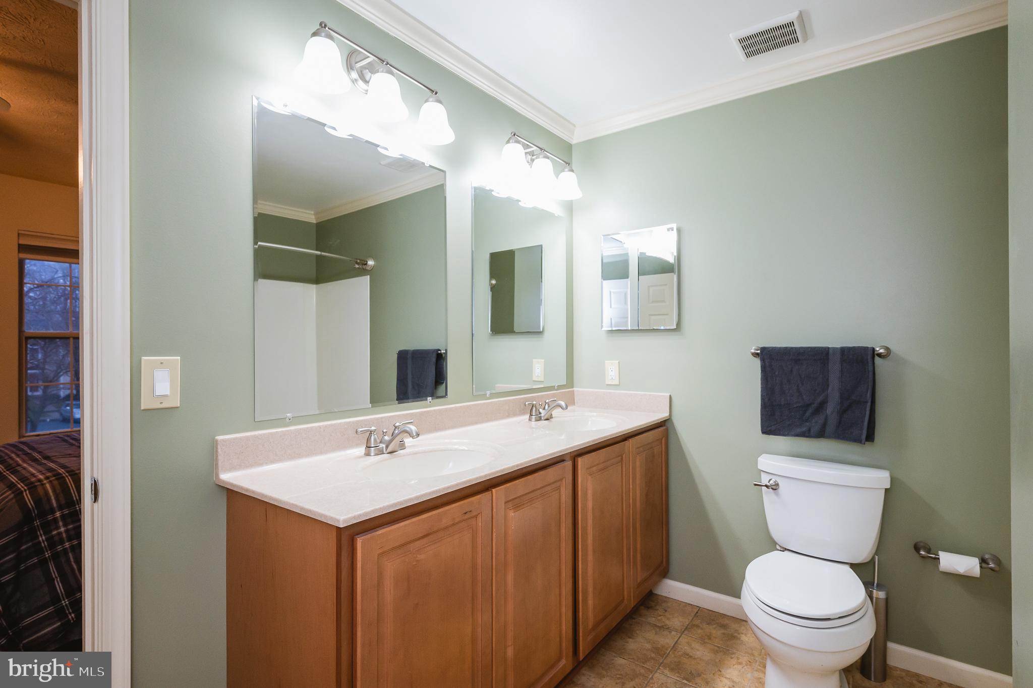 WHITE OAK - Residential