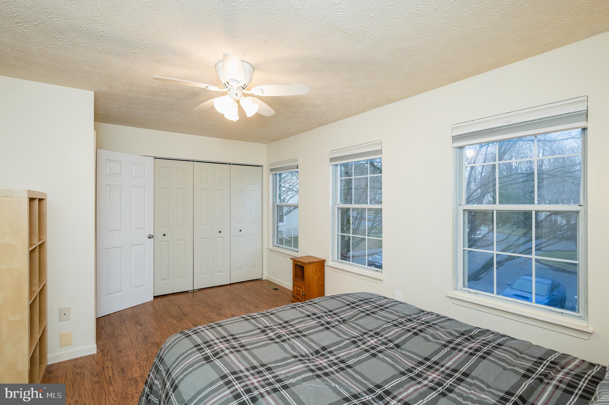 WHITE OAK - Residential