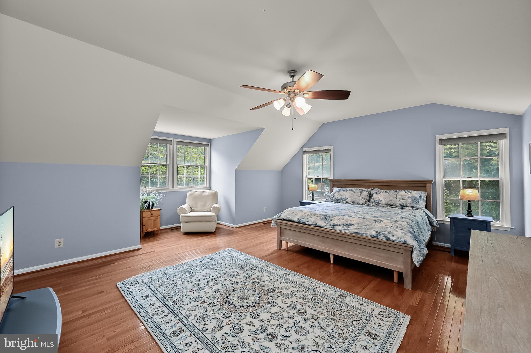 VILLAGE OF RIVER HILL - Residential