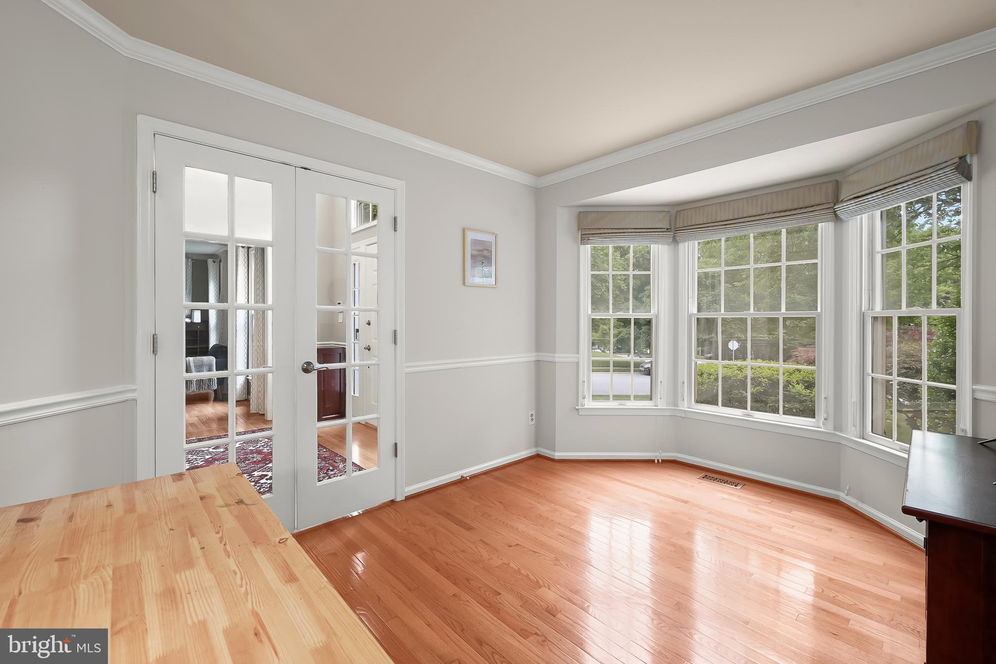 VILLAGE OF RIVER HILL - Residential