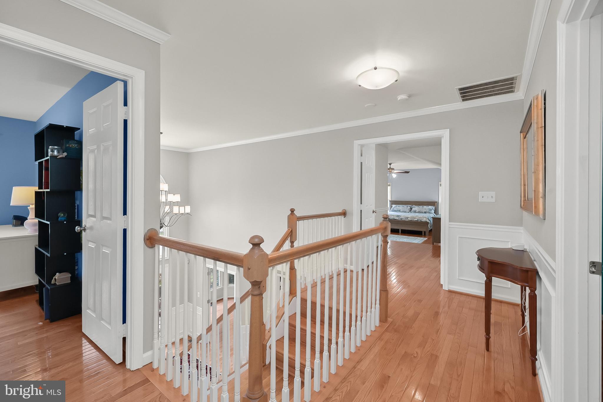 VILLAGE OF RIVER HILL - Residential