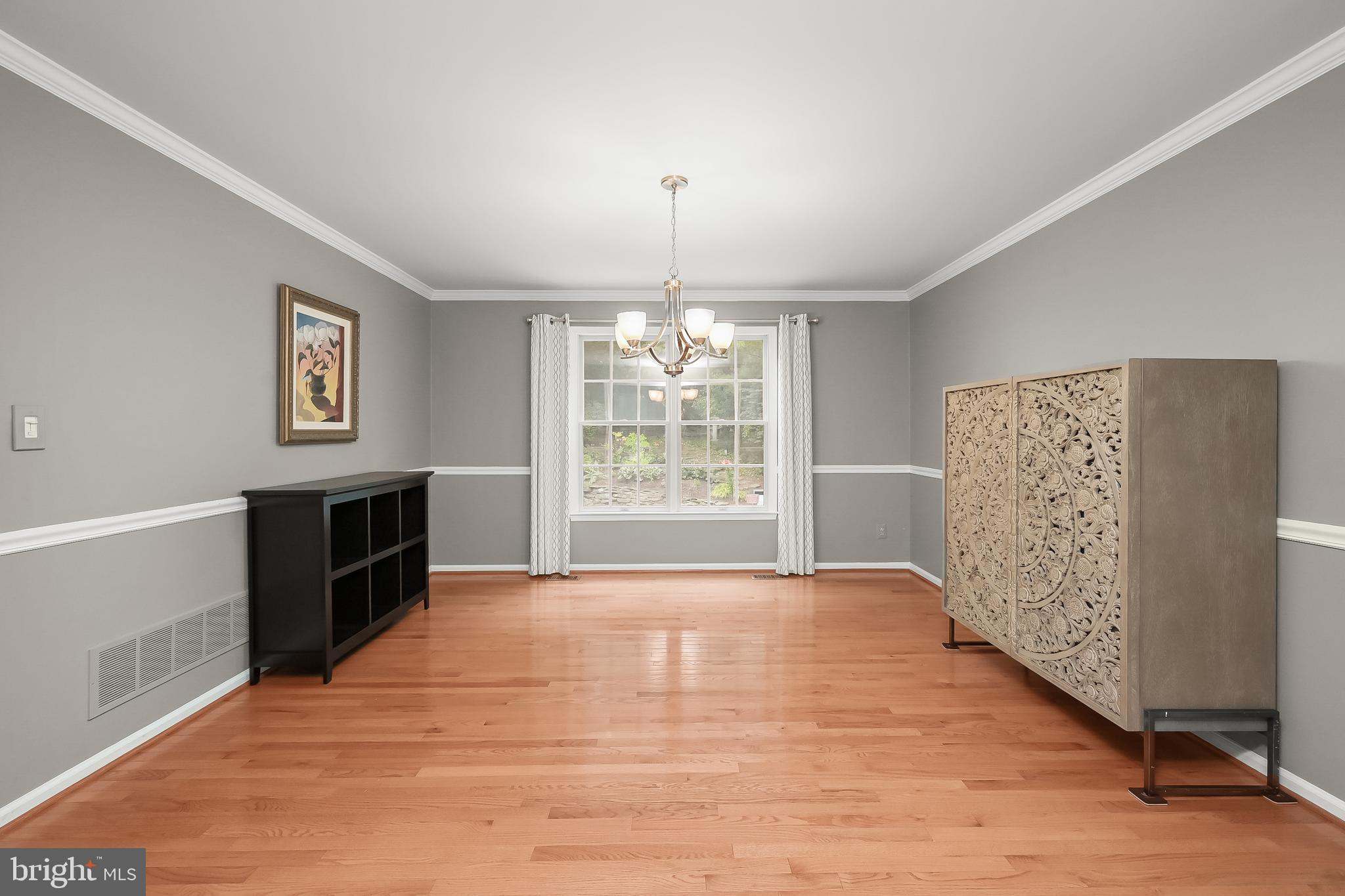 VILLAGE OF RIVER HILL - Residential