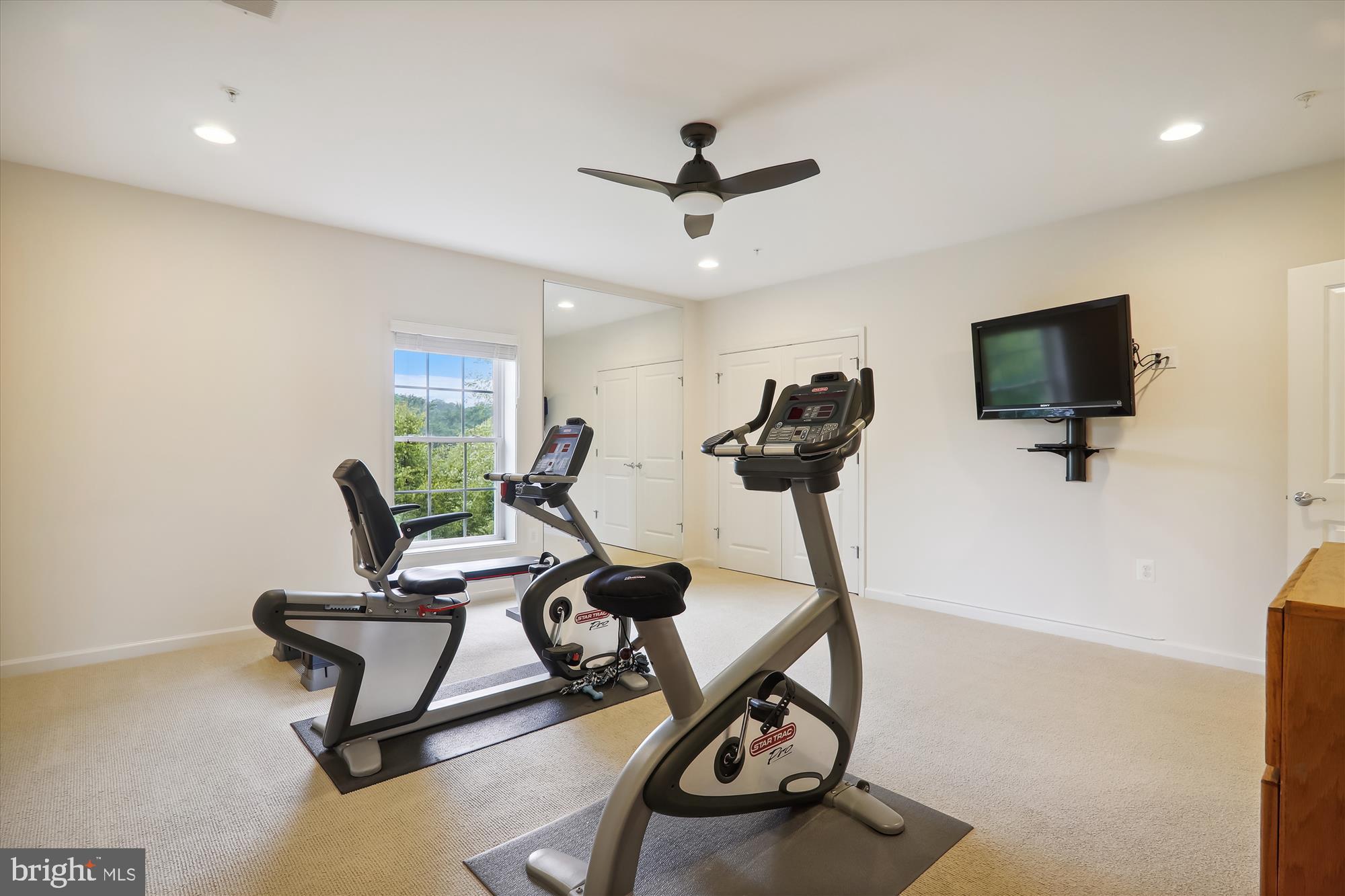 POPLAR RUN - Residential