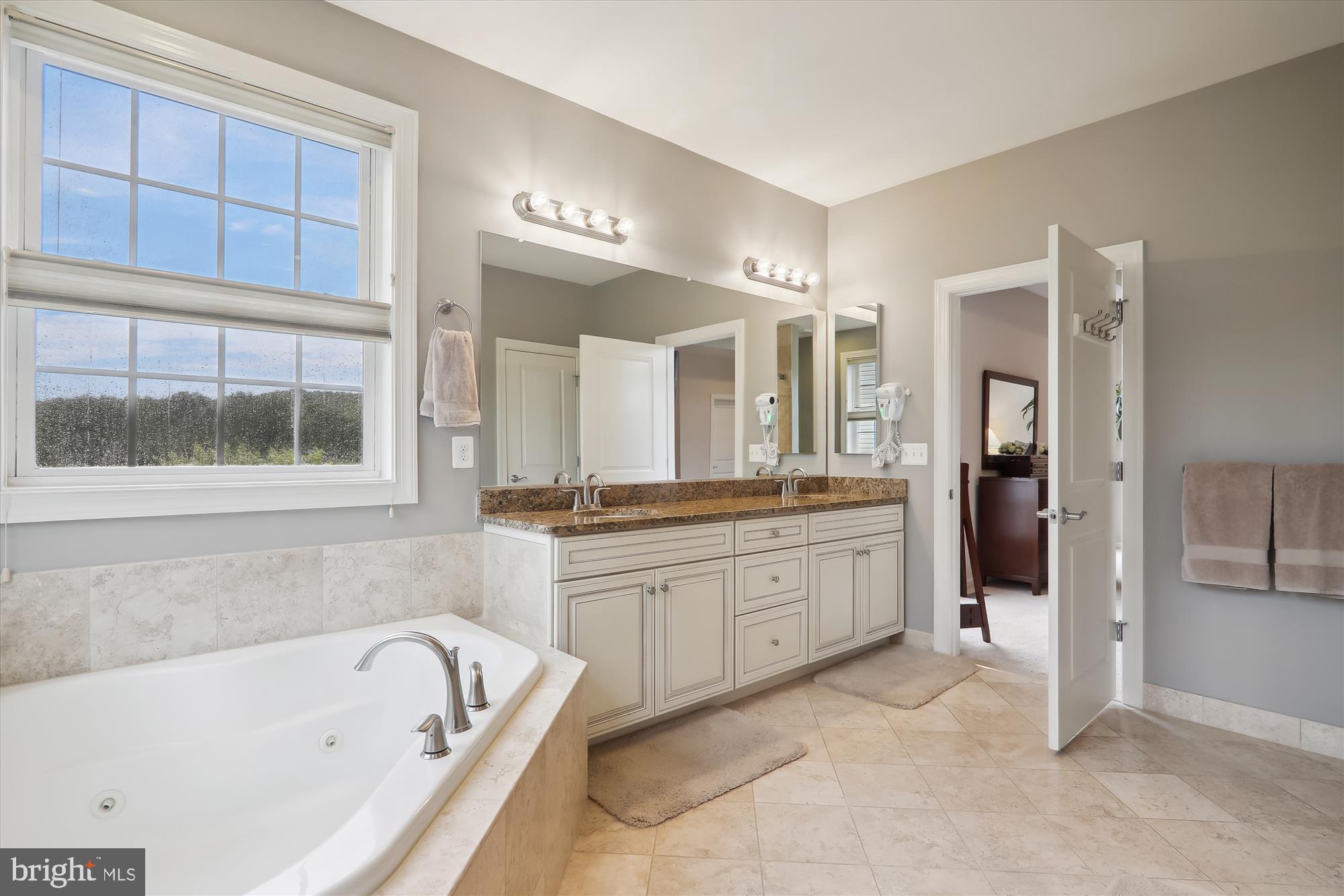 POPLAR RUN - Residential