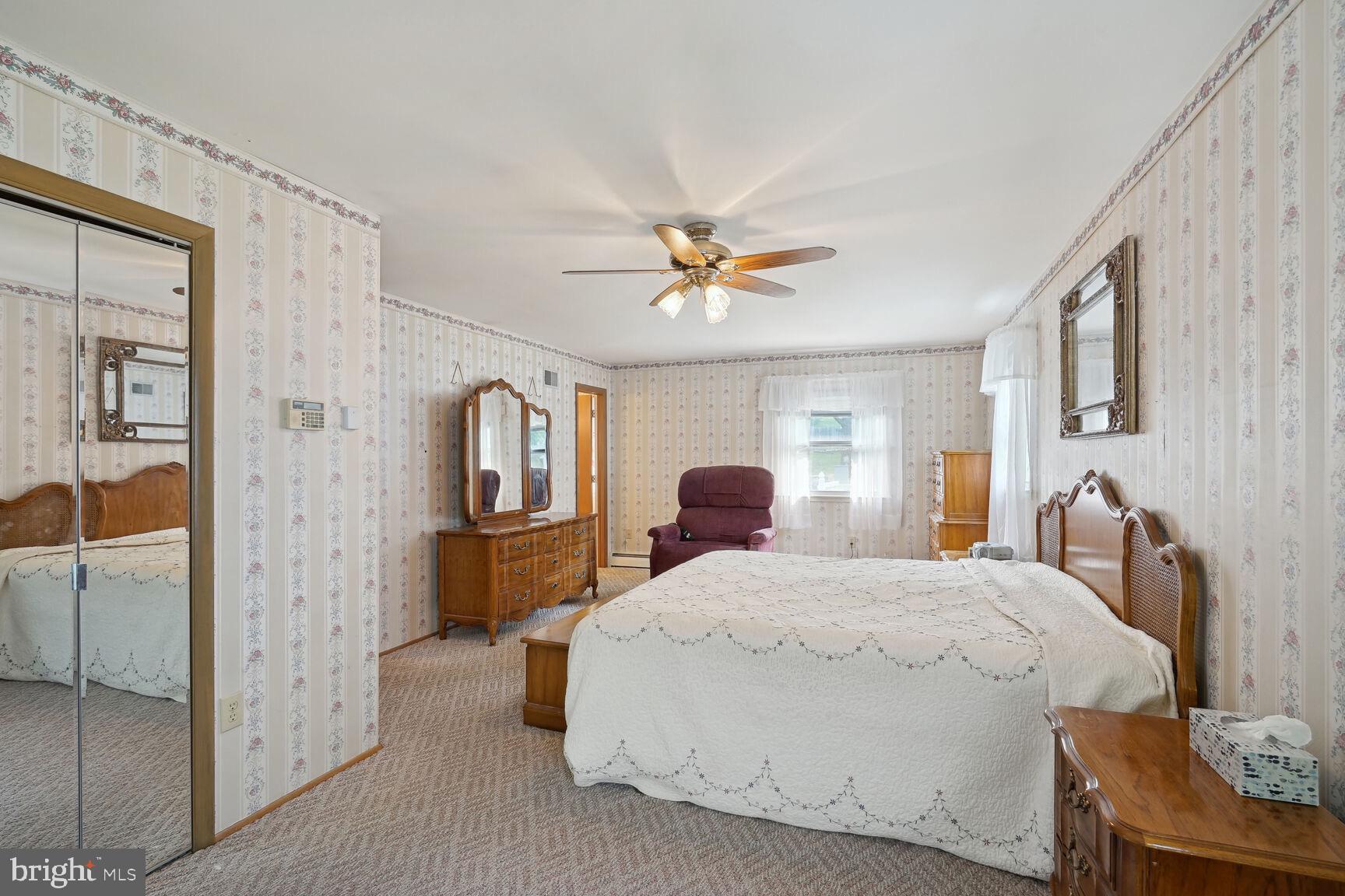 DALE CITY - Residential