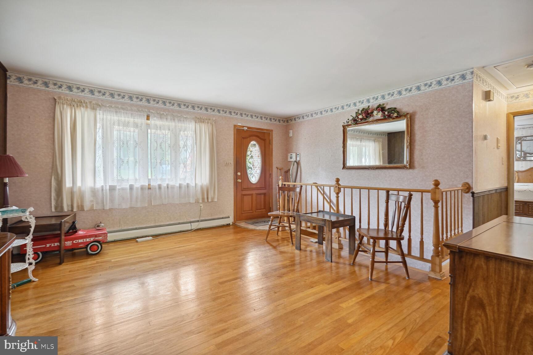 DALE CITY - Residential