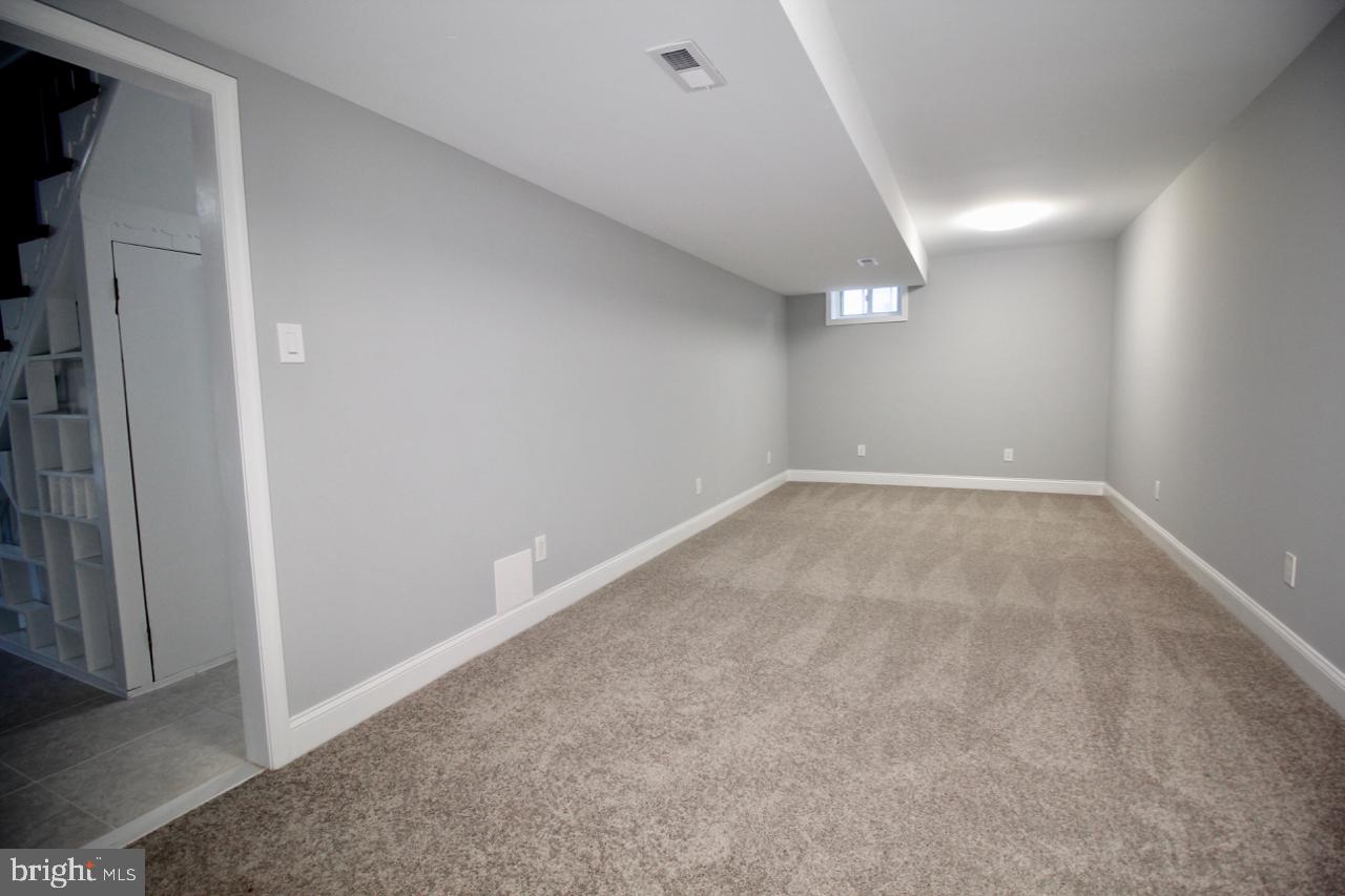 HILLCREST HEIGHTS - Residential