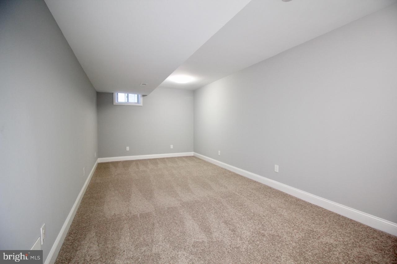 HILLCREST HEIGHTS - Residential