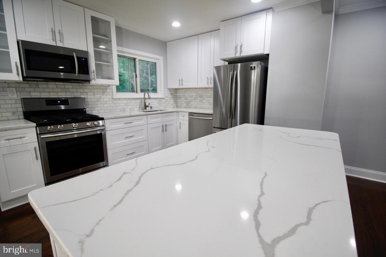 HILLCREST HEIGHTS - Residential