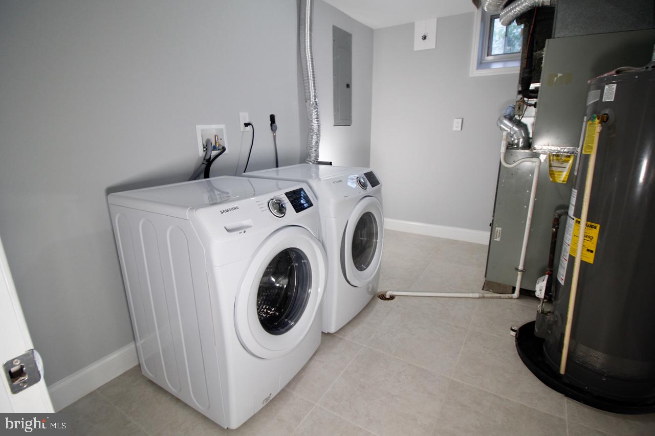 HILLCREST HEIGHTS - Residential