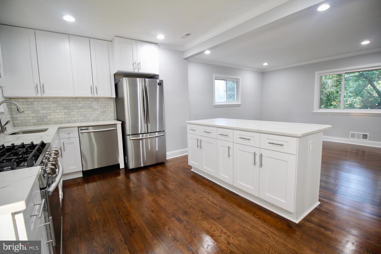 HILLCREST HEIGHTS - Residential