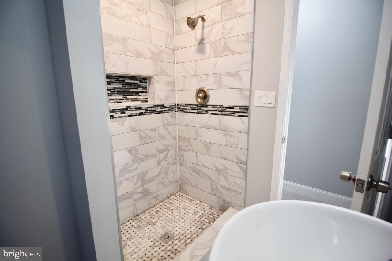 HILLCREST HEIGHTS - Residential