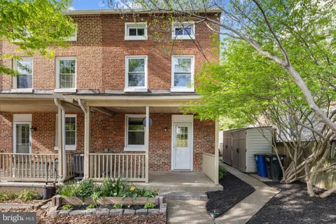 2814 9 Mile Circle Unit 6, Catonsville, MD MLS: MDBC2124386