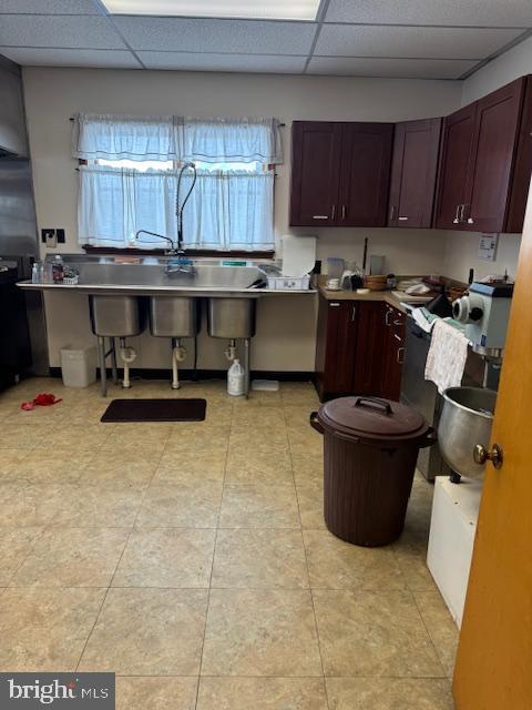 1052 E BALTIMORE PIKE