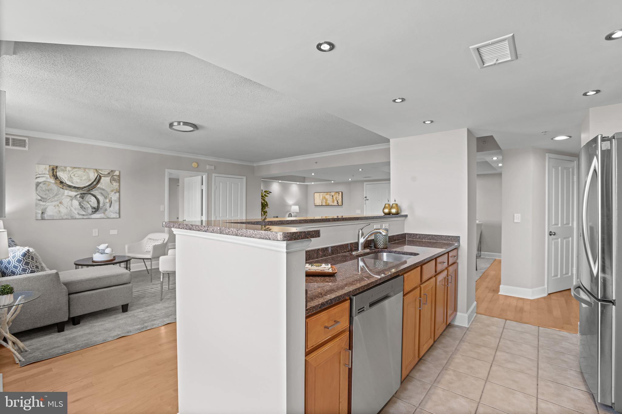 RESIDENCES AT STATION SQUARE - Residential