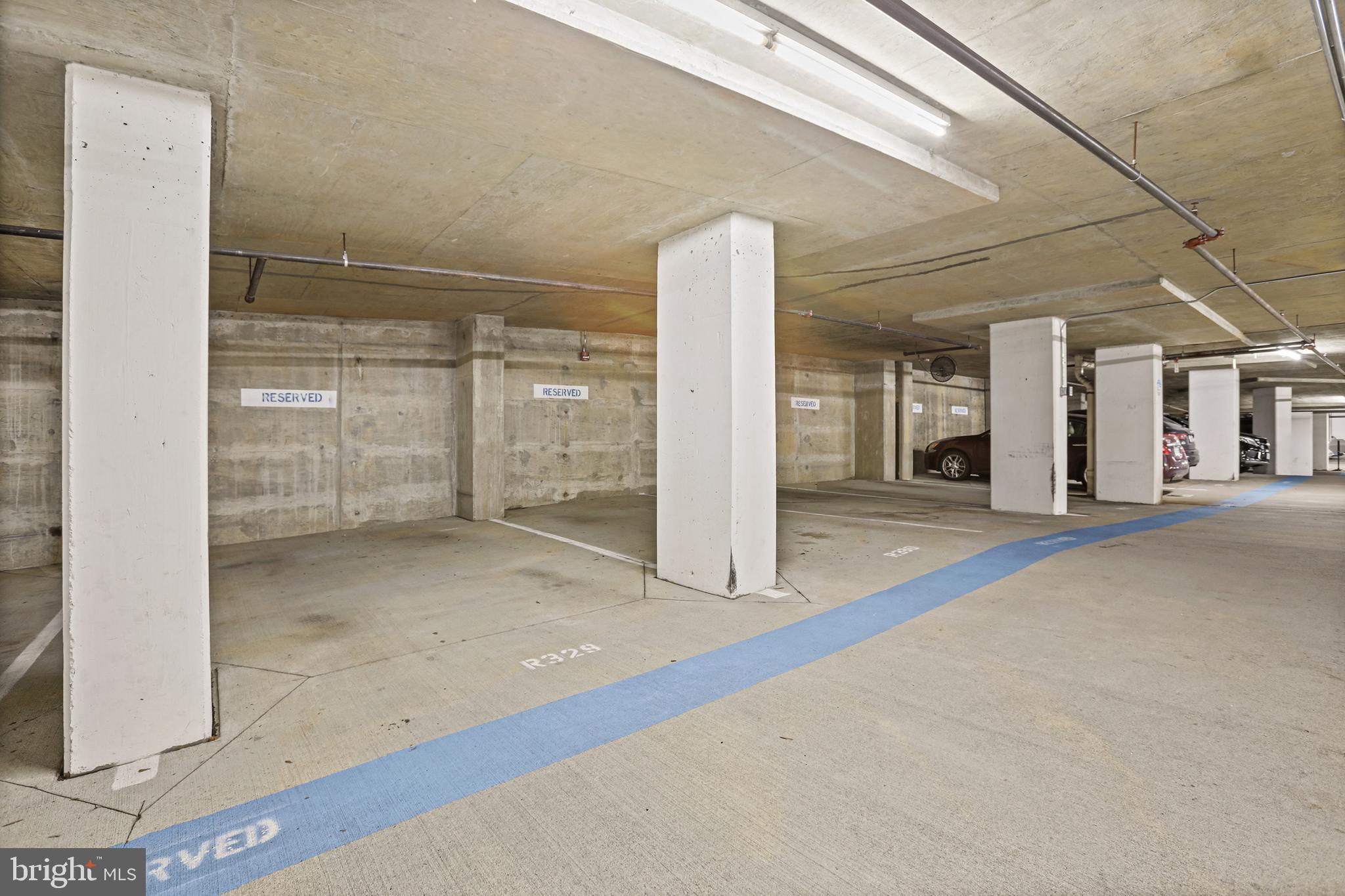 RESIDENCES AT STATION SQUARE - Residential