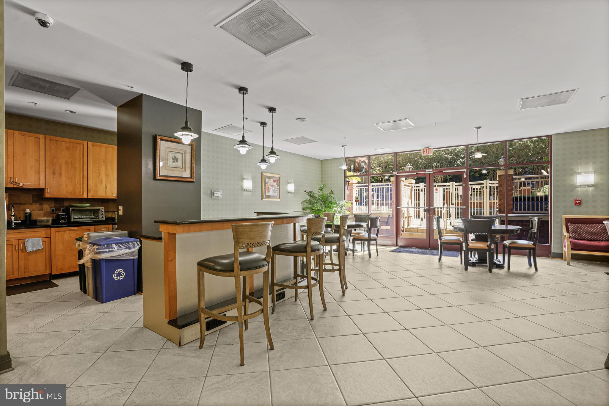 RESIDENCES AT STATION SQUARE - Residential