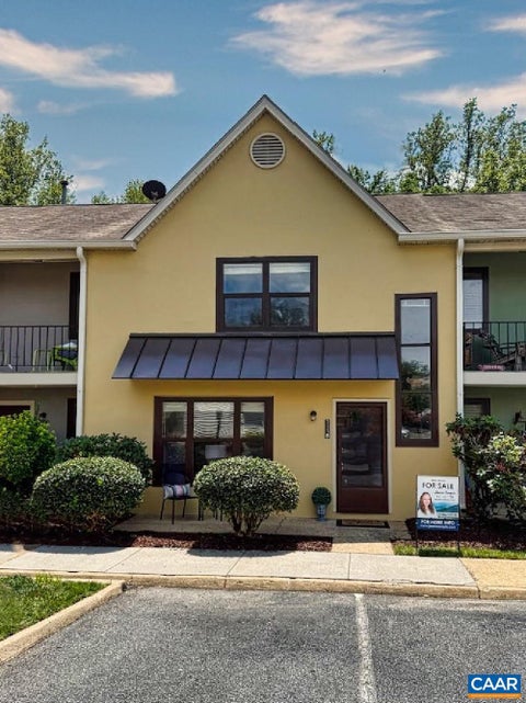 Townhouse For Sale - 1118 Mill Park Drive Ext Ext<br/> CHARLOTTESVILLE, VA 22901