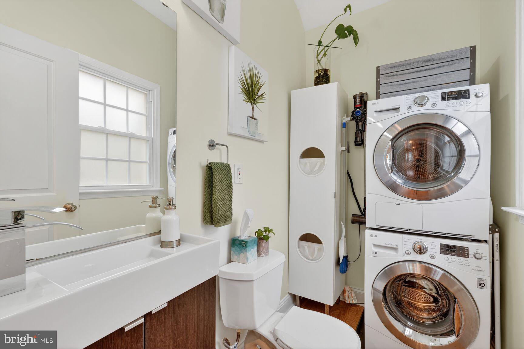 BRENTWOOD - Residential