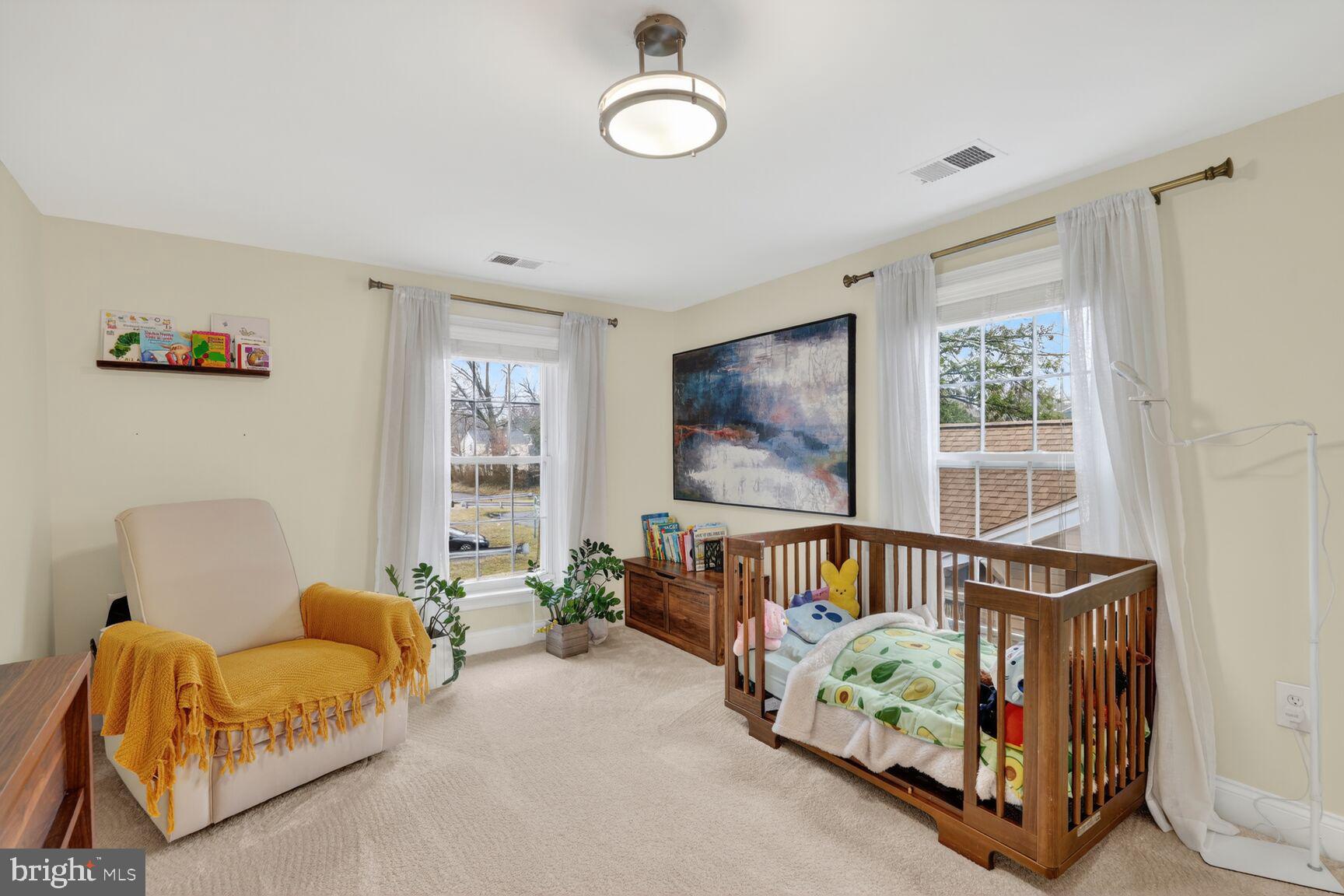 BRENTWOOD - Residential