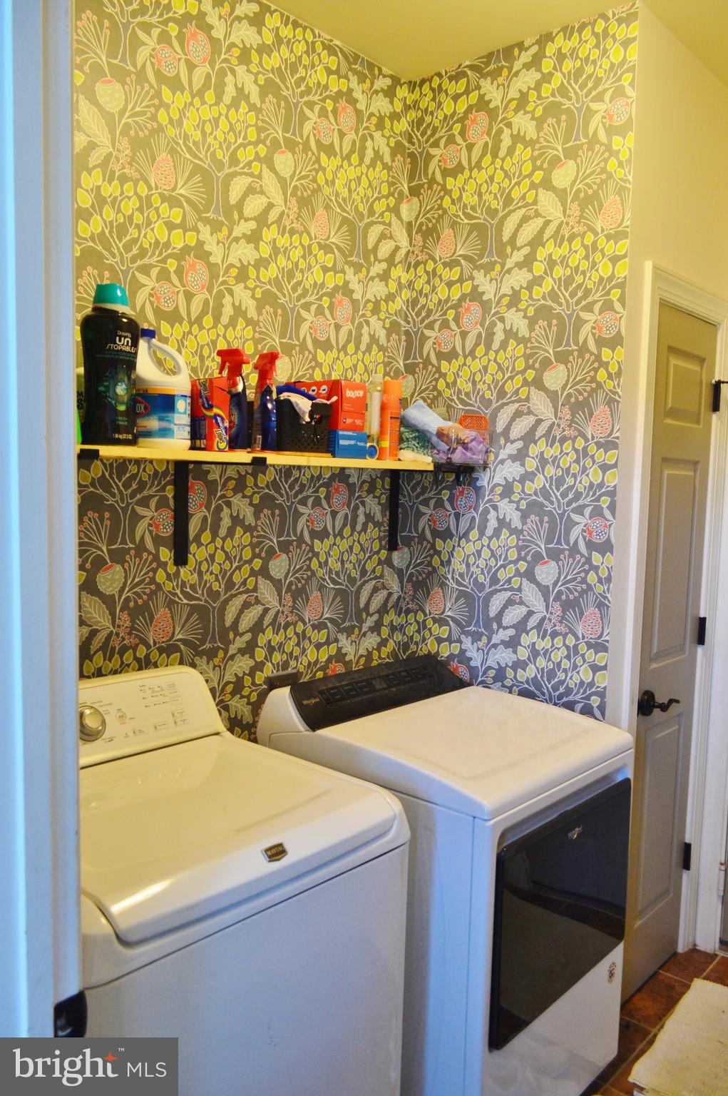 MEADOW BROOK - Residential