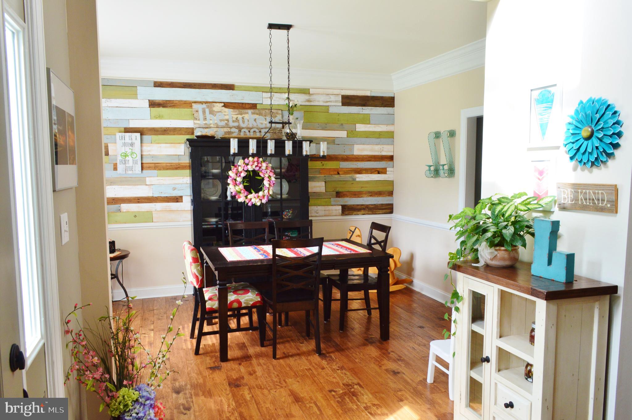 MEADOW BROOK - Residential