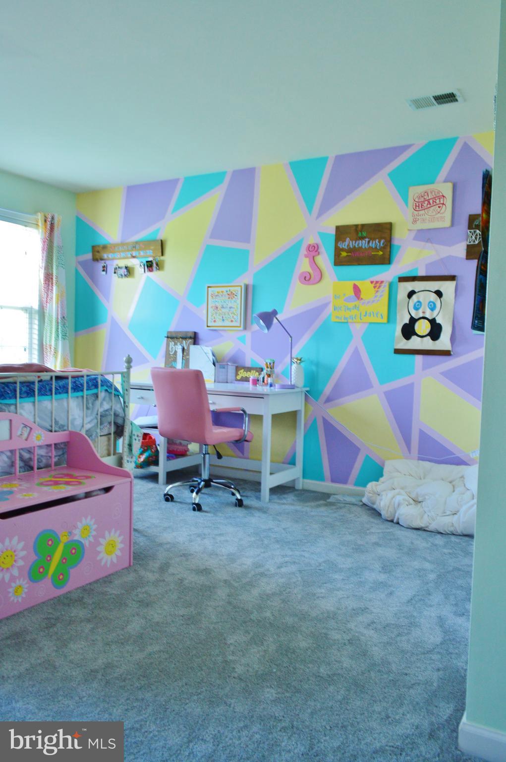 MEADOW BROOK - Residential