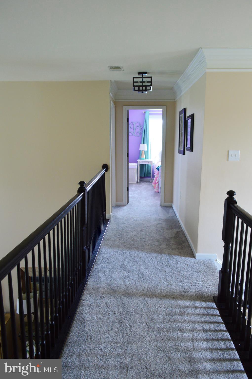 MEADOW BROOK - Residential