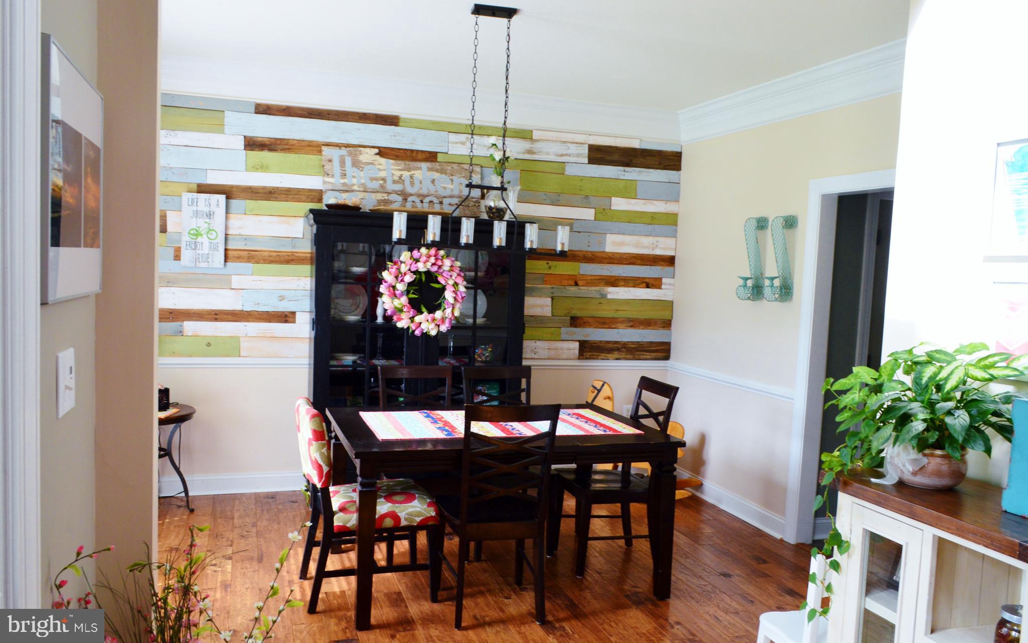 MEADOW BROOK - Residential