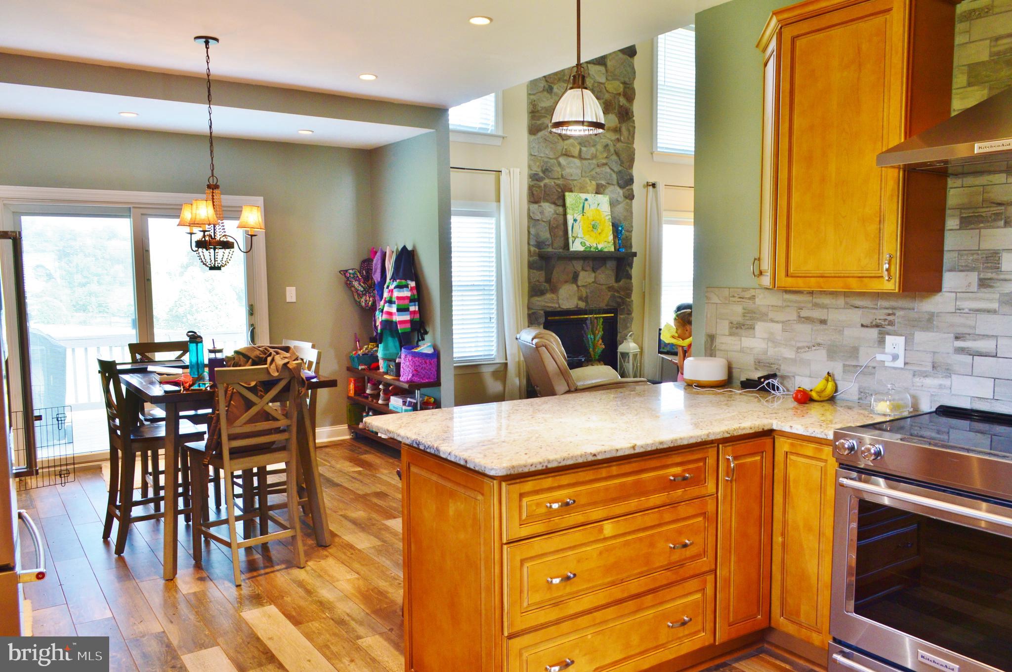 MEADOW BROOK - Residential