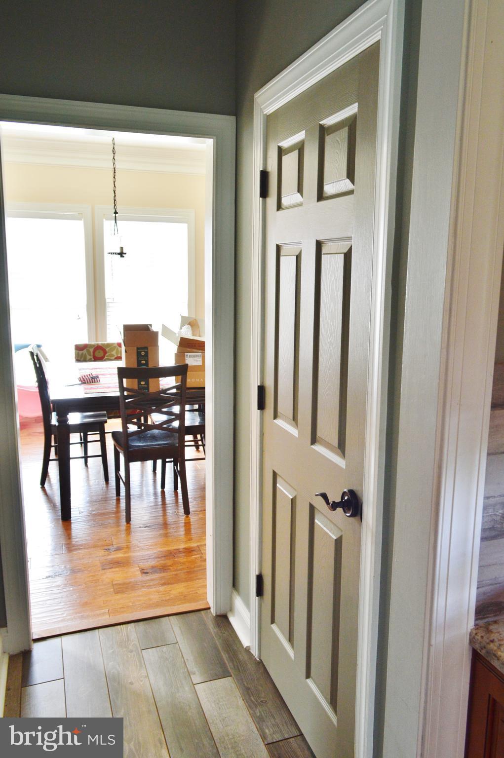 MEADOW BROOK - Residential