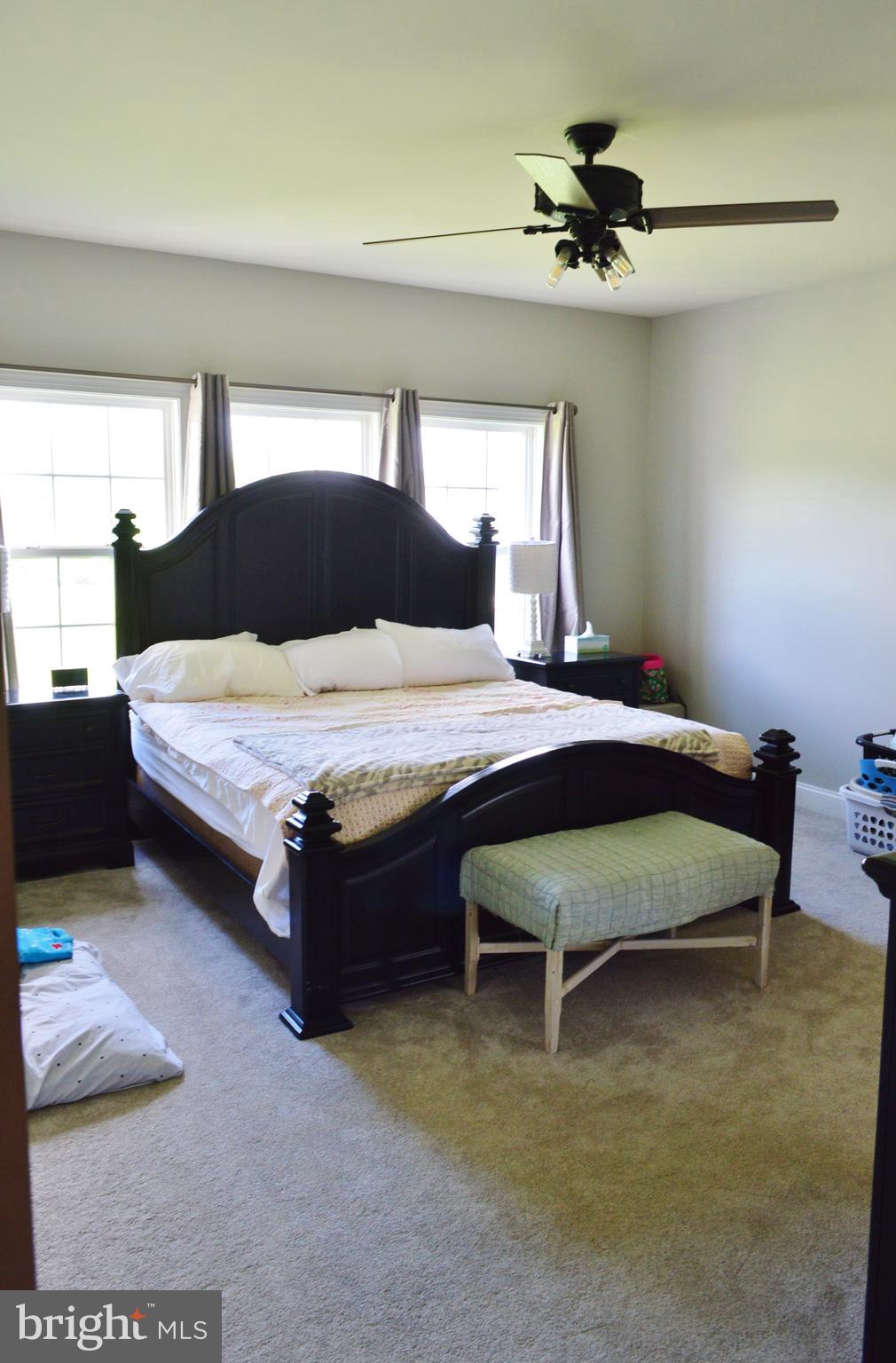 MEADOW BROOK - Residential