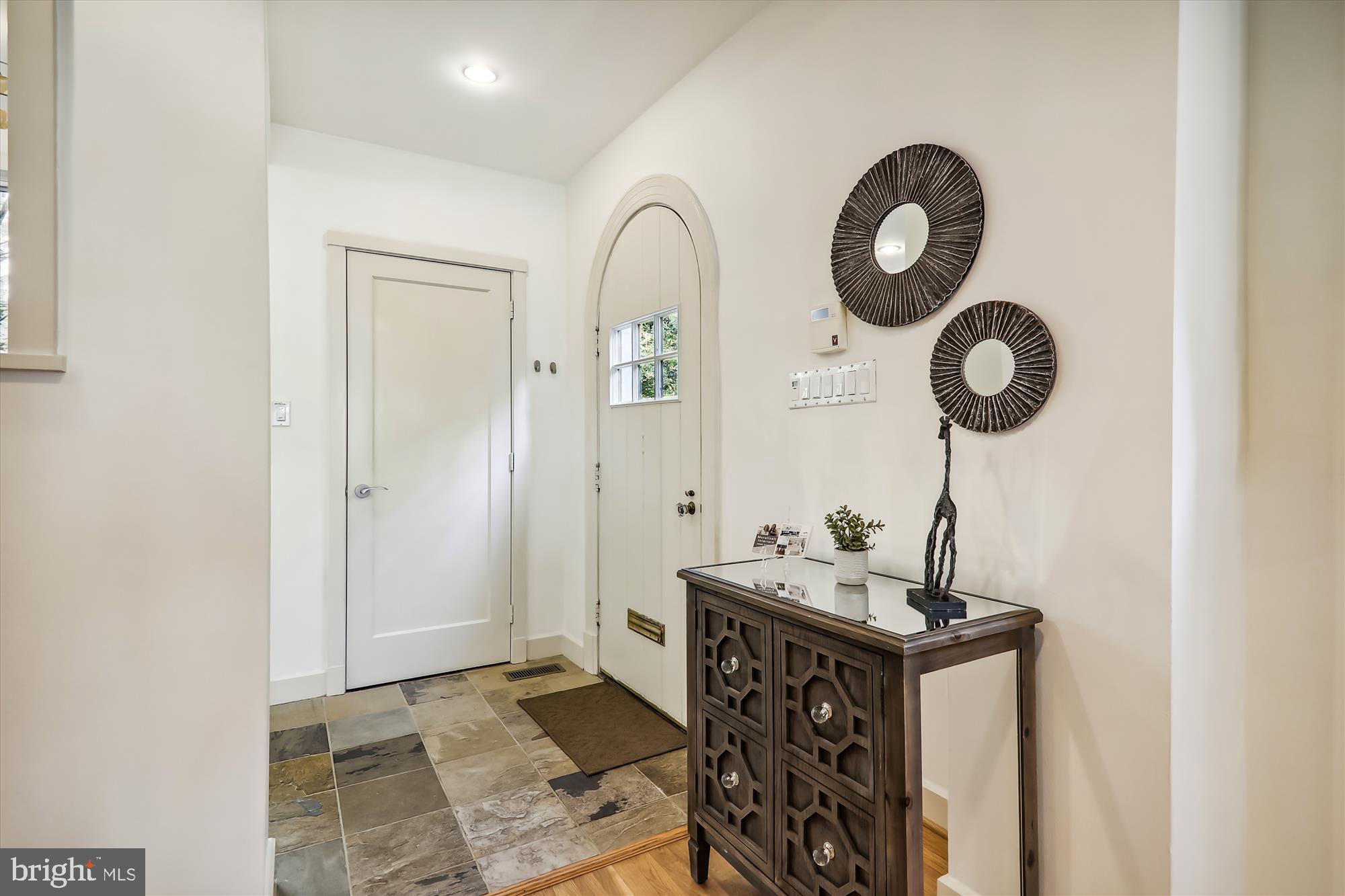 CHEVY CHASE - Residential