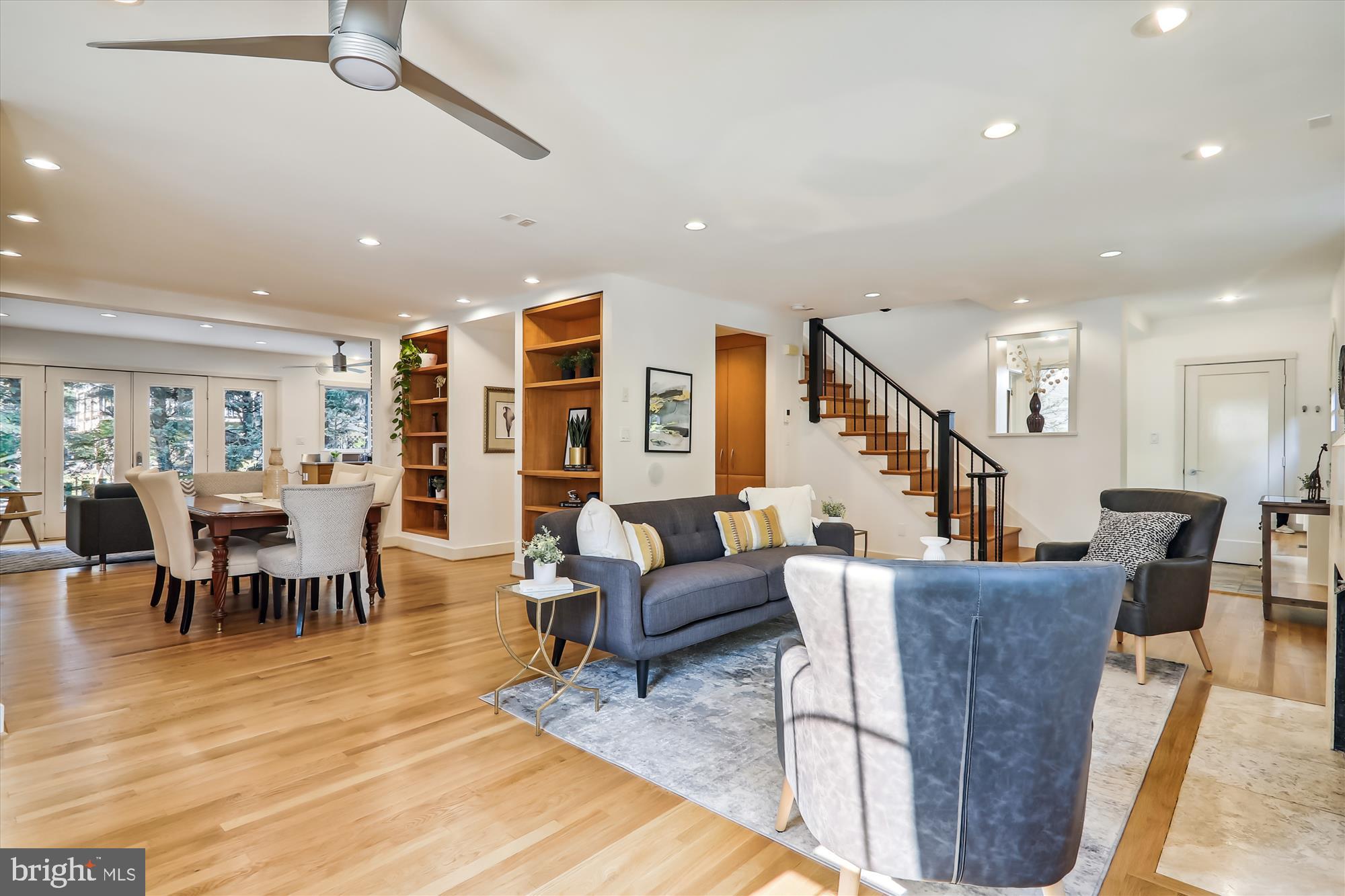 CHEVY CHASE - Residential