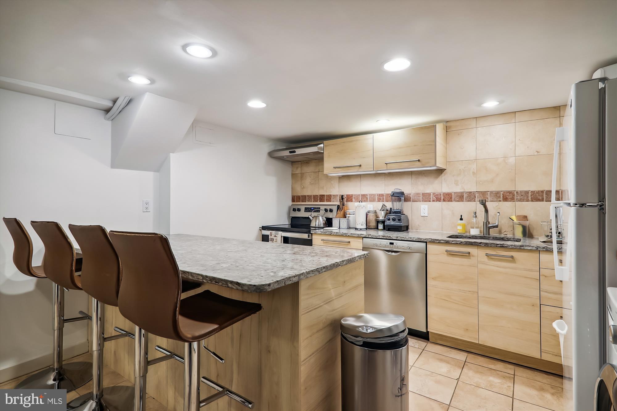 CHEVY CHASE - Residential