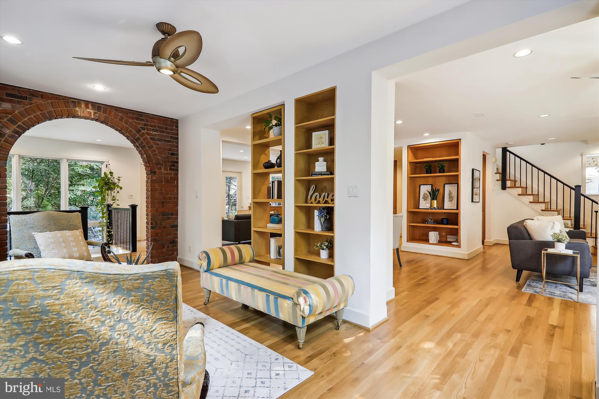 CHEVY CHASE - Residential