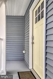 8 N BUFFALO AVENUE A