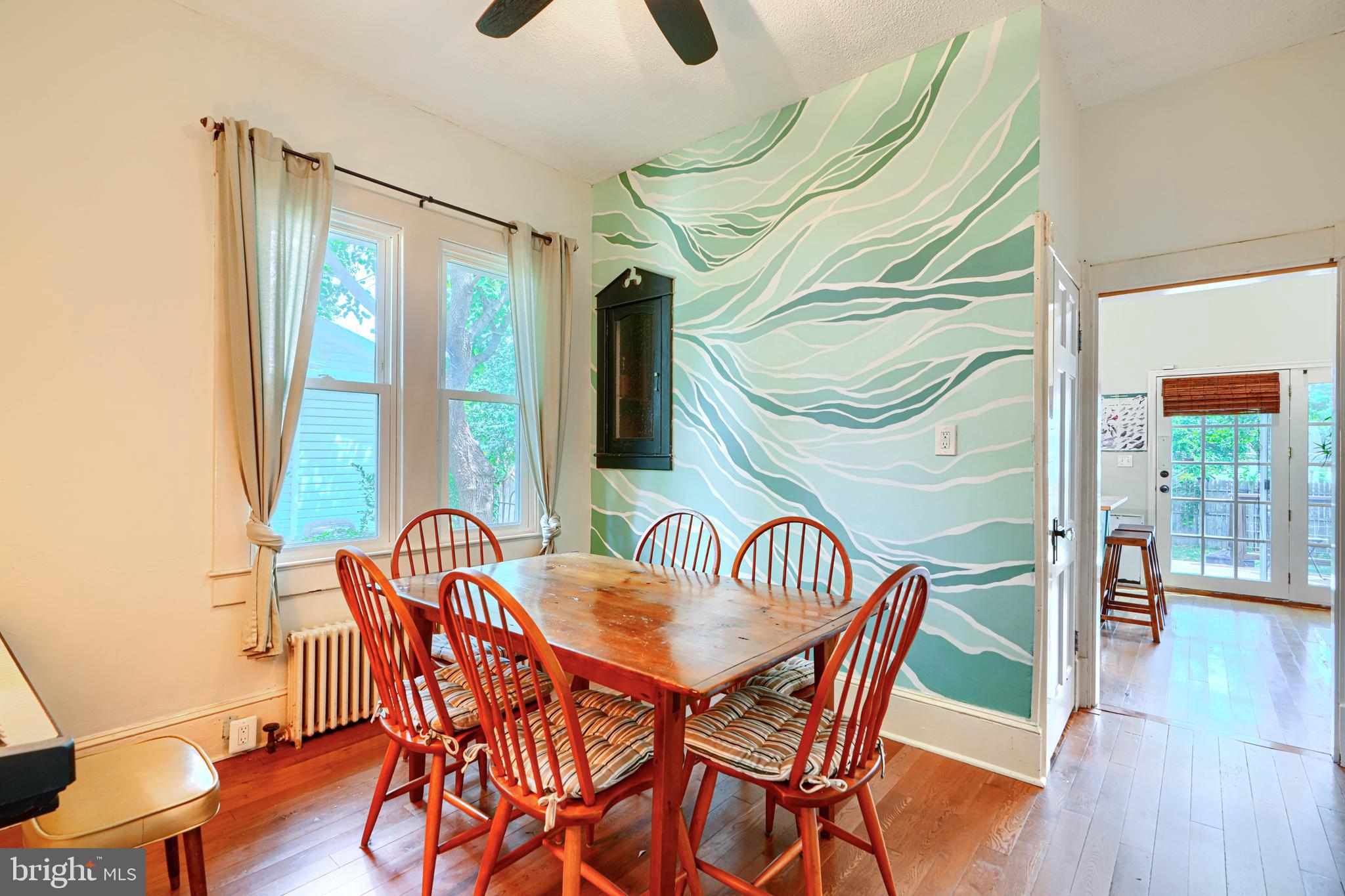 LAUREL - Residential