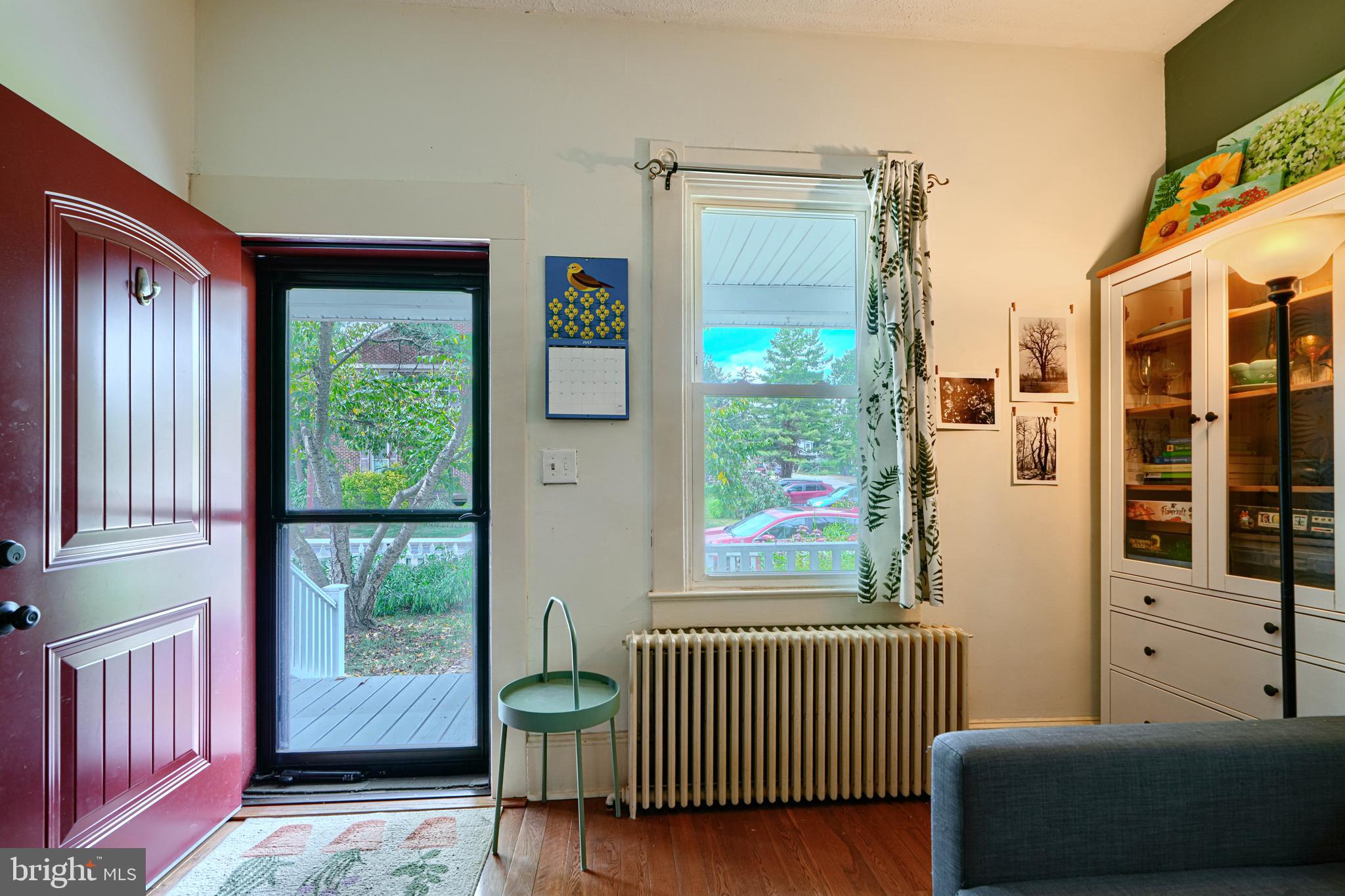 LAUREL - Residential