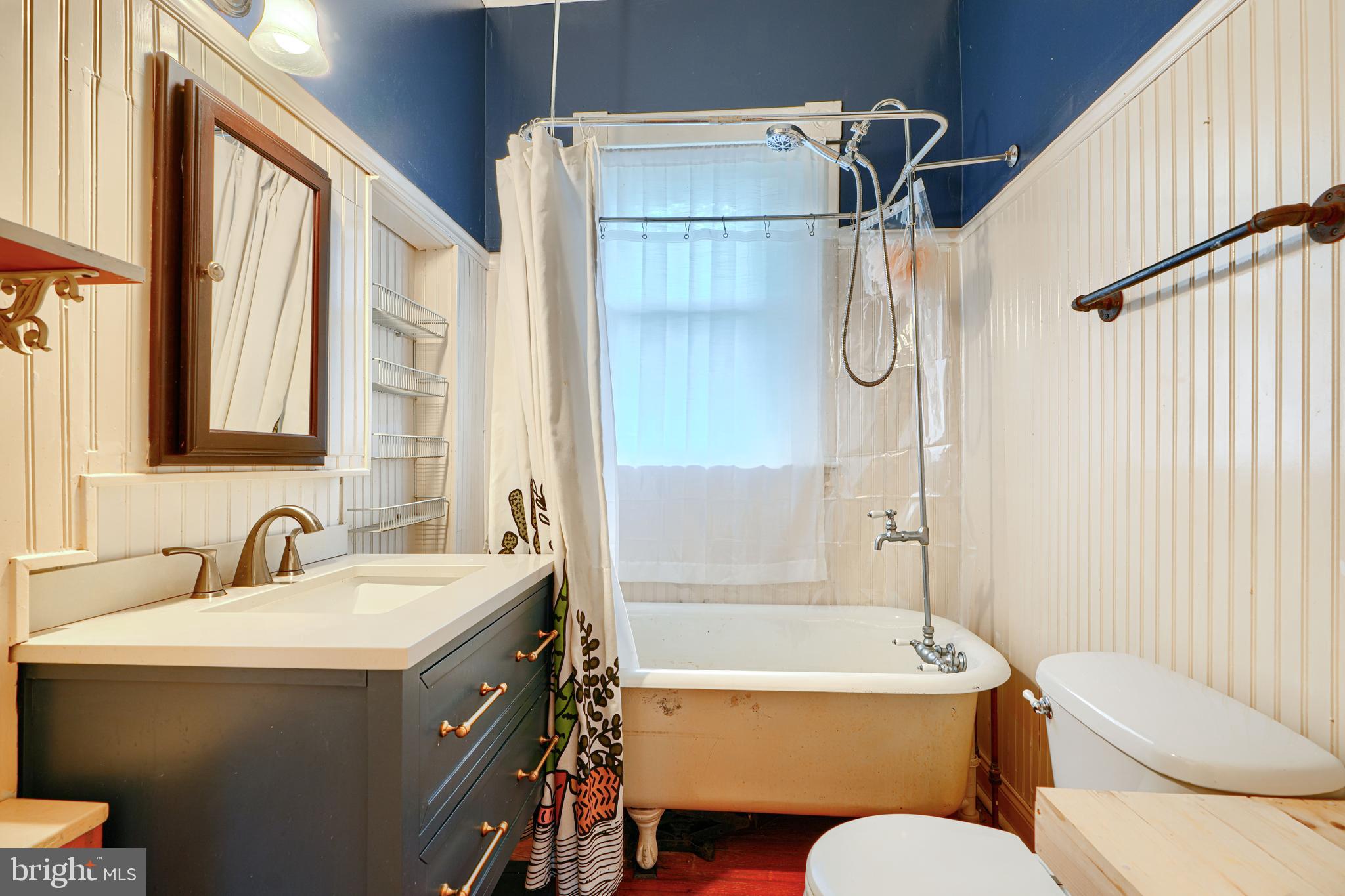 LAUREL - Residential