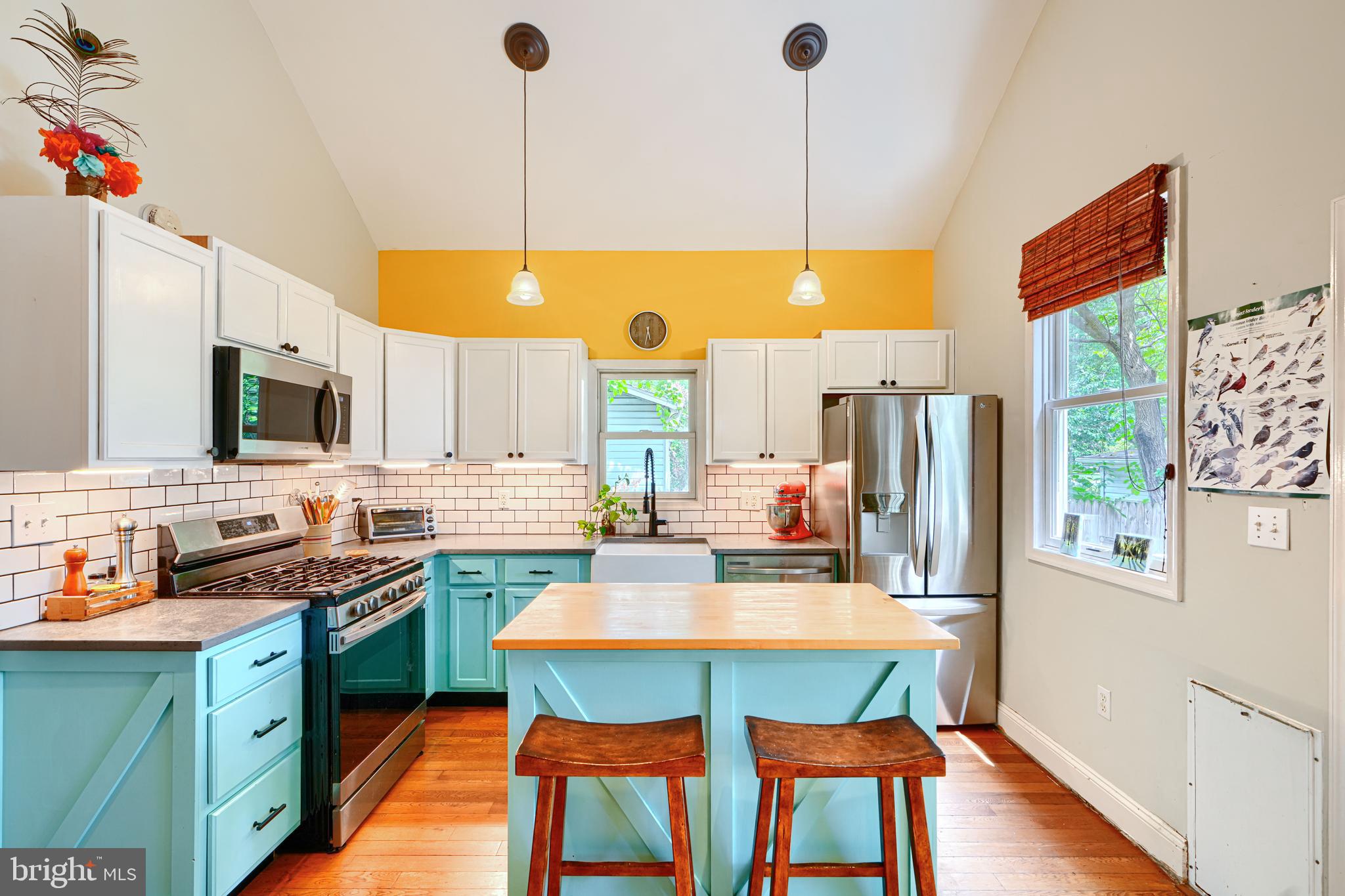 LAUREL - Residential