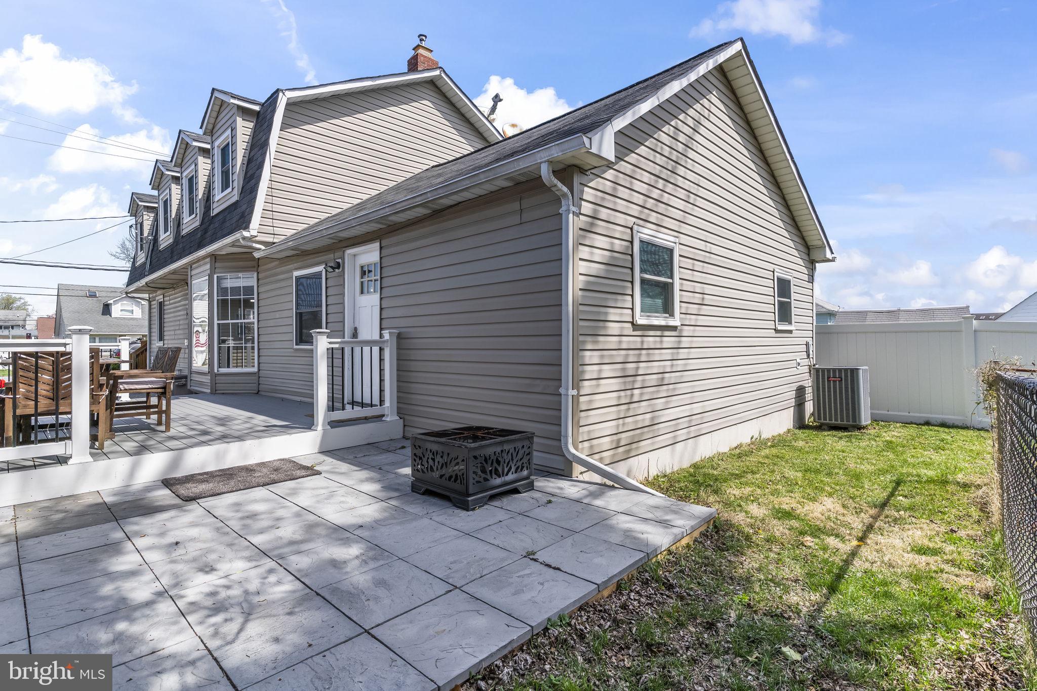 NORTH CHESAPEAKE BEACH - Residential