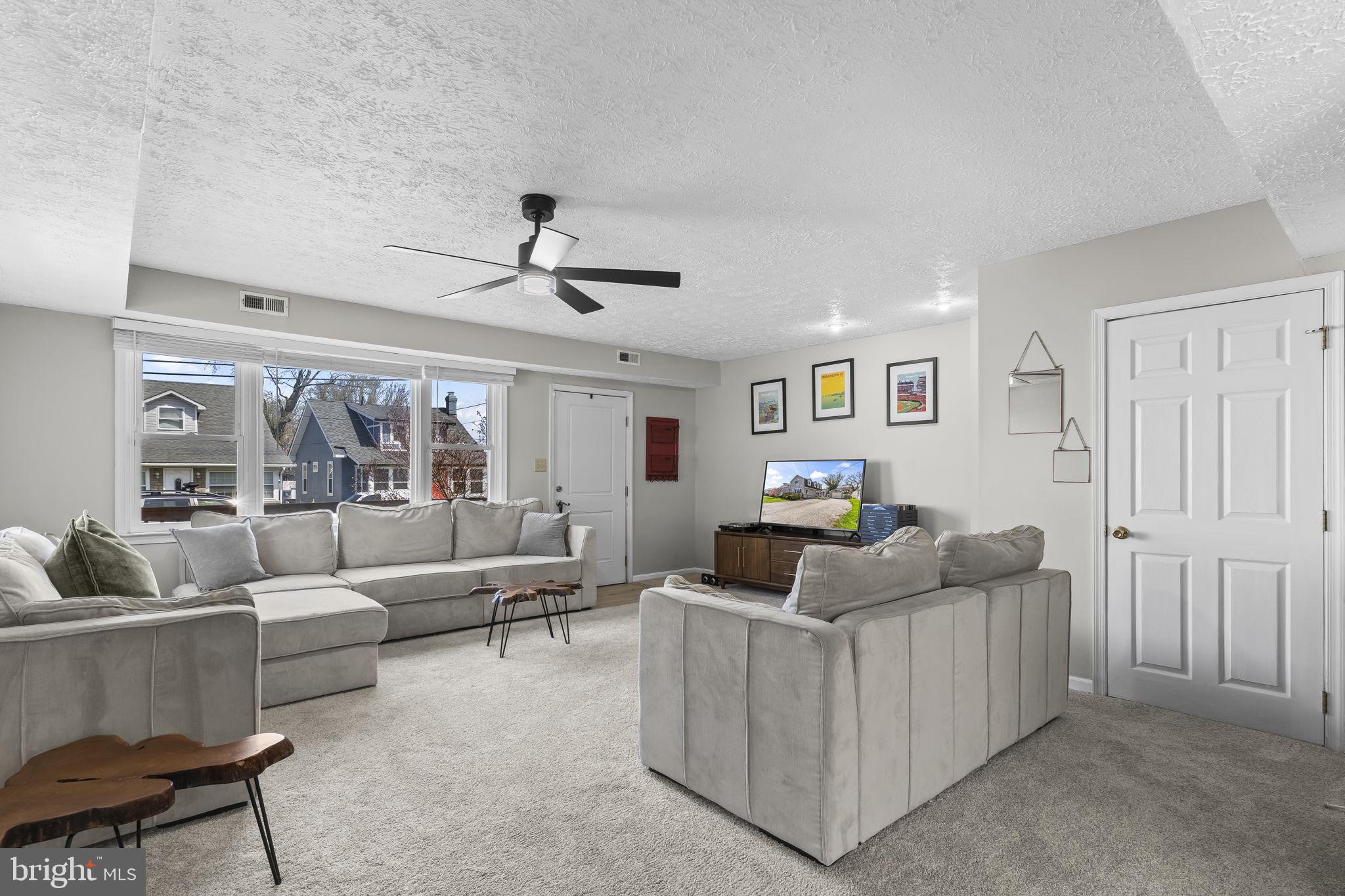 NORTH CHESAPEAKE BEACH - Residential