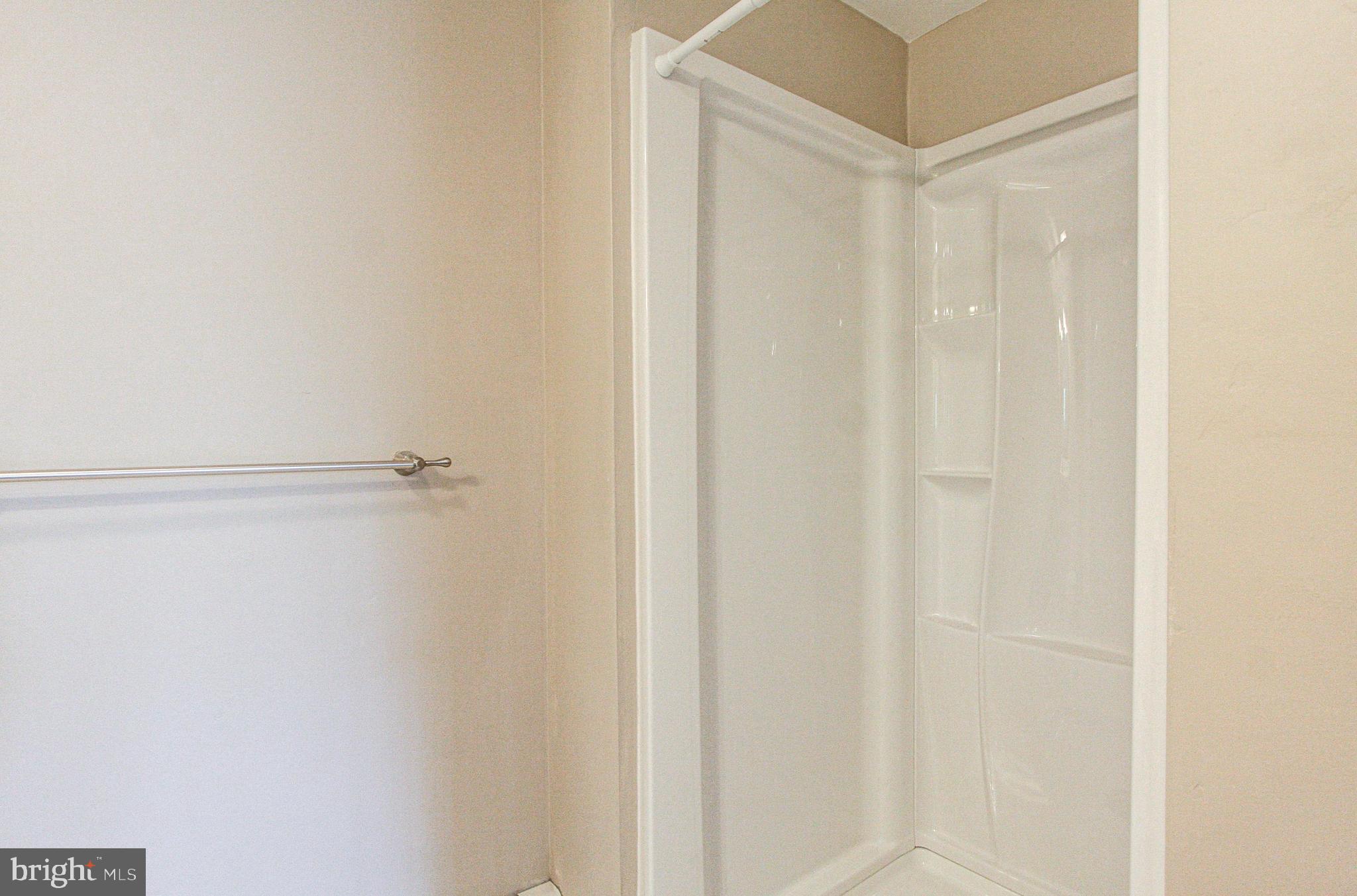 MEADOW WOOD - Residential