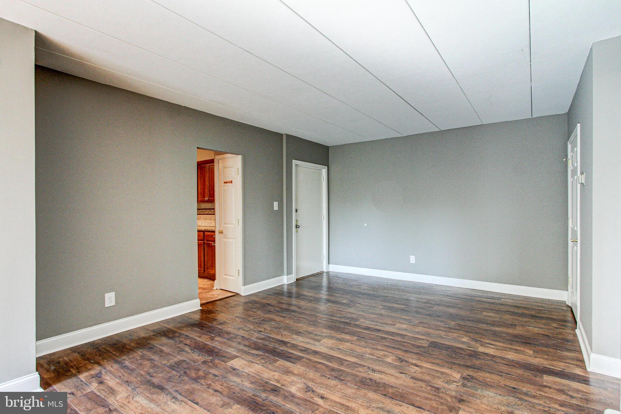 MEADOW WOOD - Residential