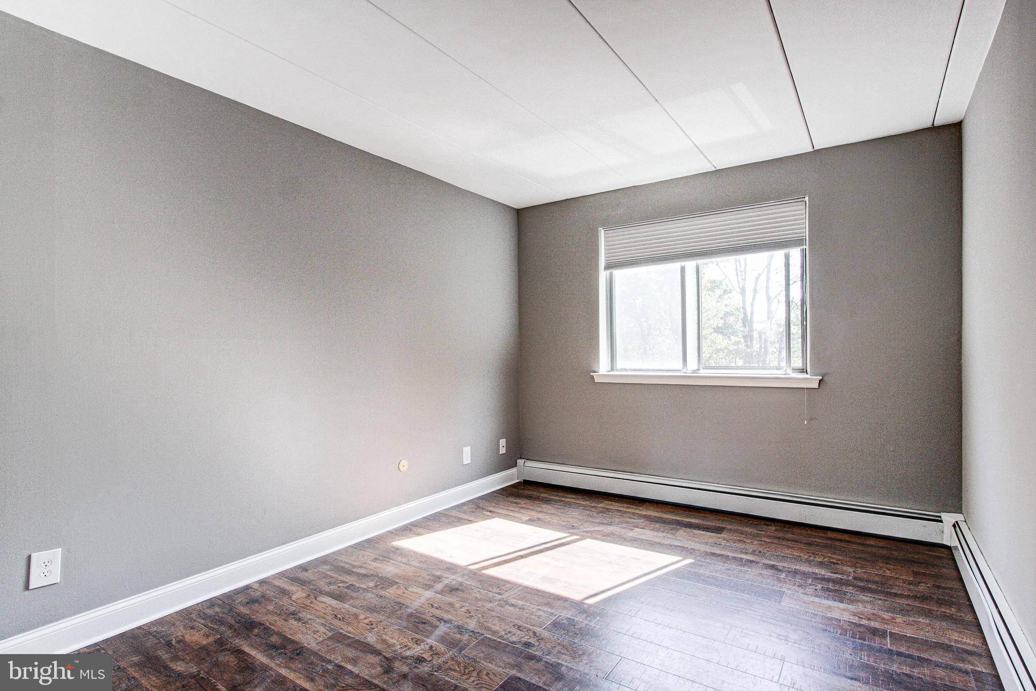 MEADOW WOOD - Residential