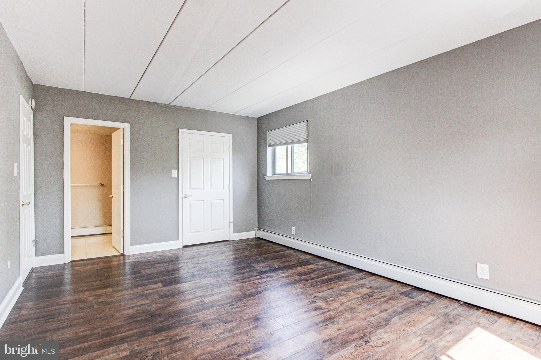 MEADOW WOOD - Residential