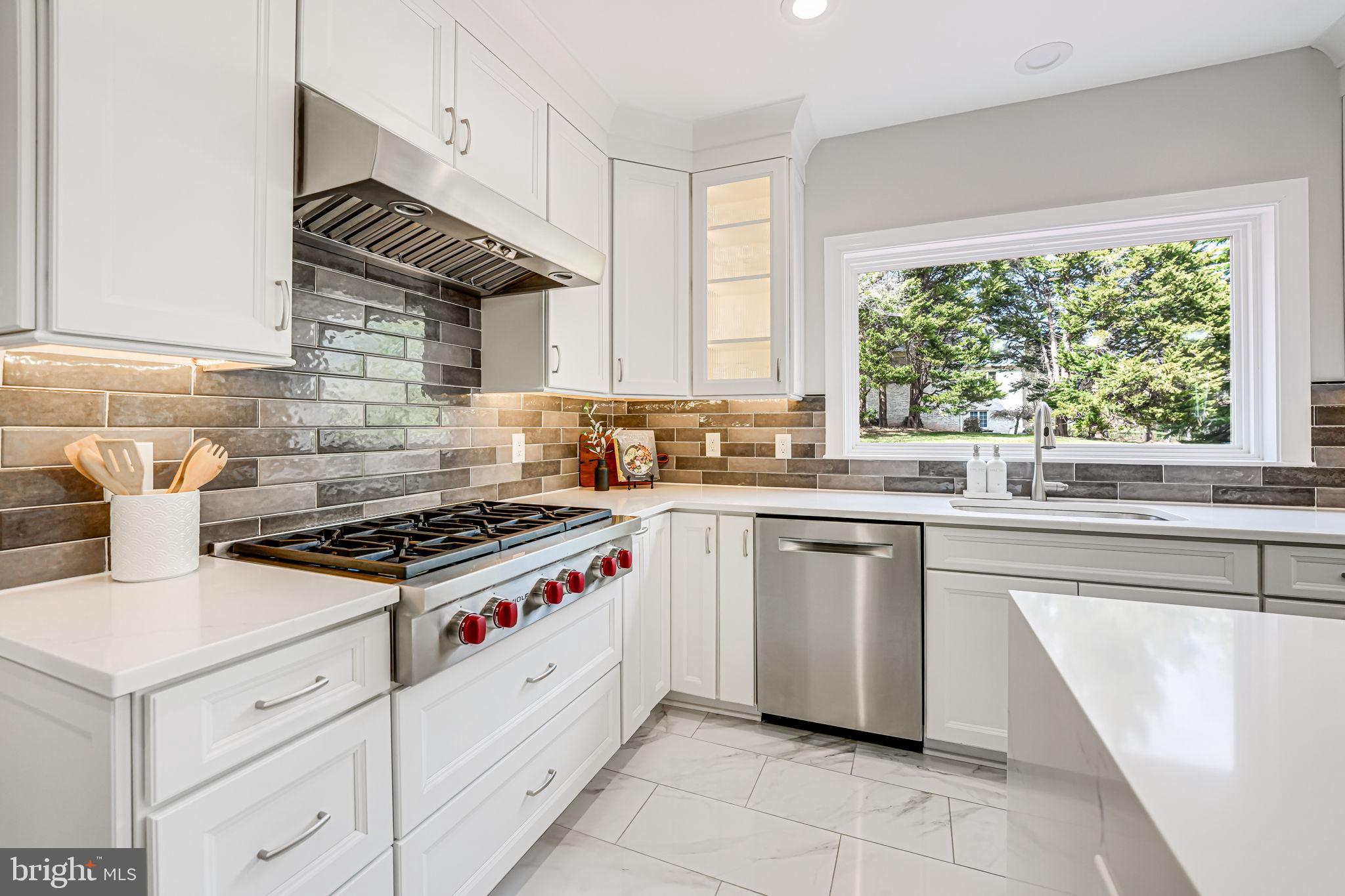 WINDSONG WEST - Residential