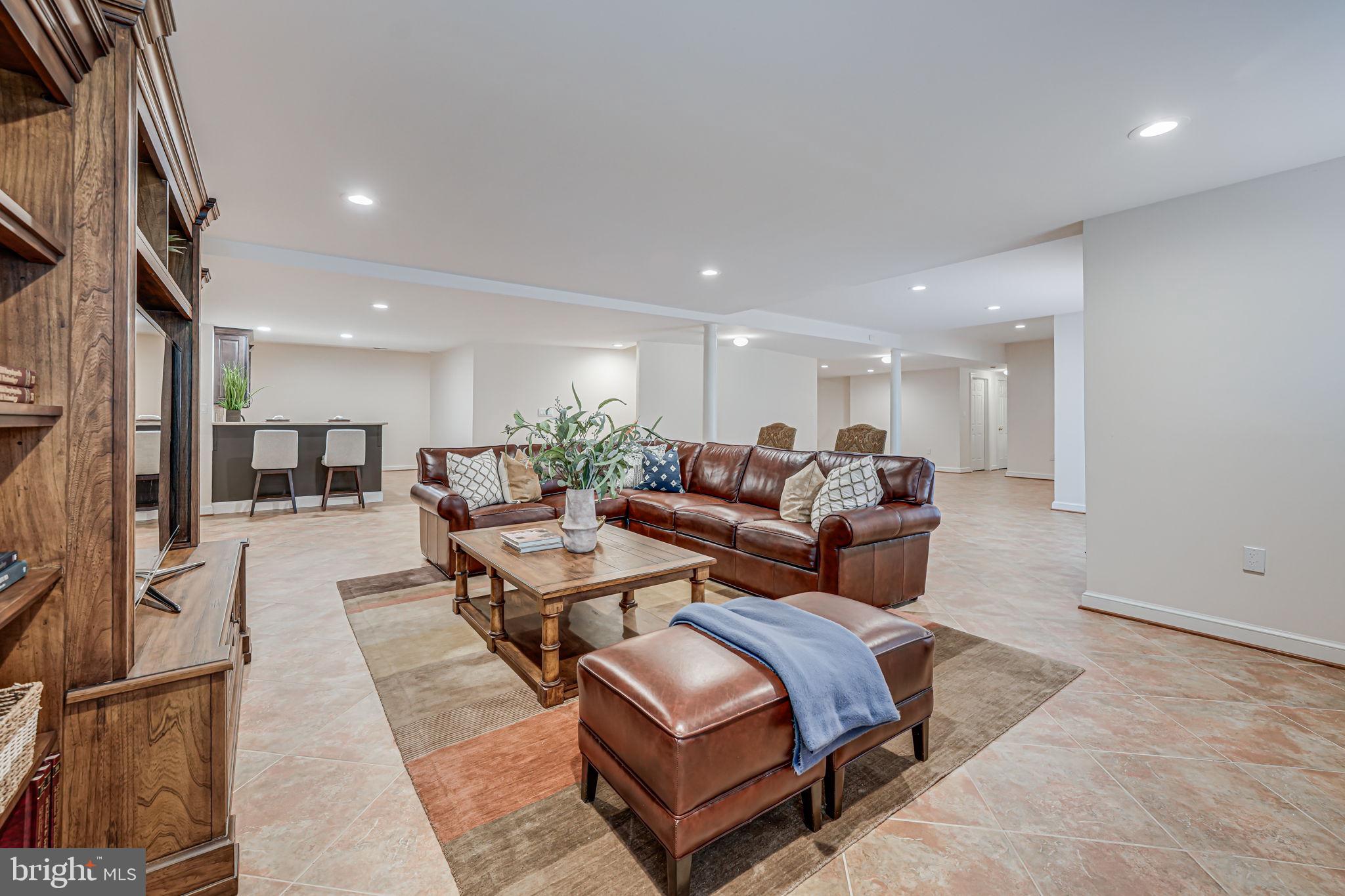 WINDSONG WEST - Residential