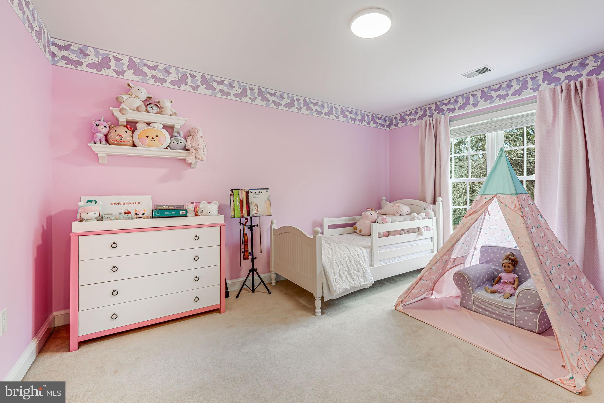 WINDSONG WEST - Residential